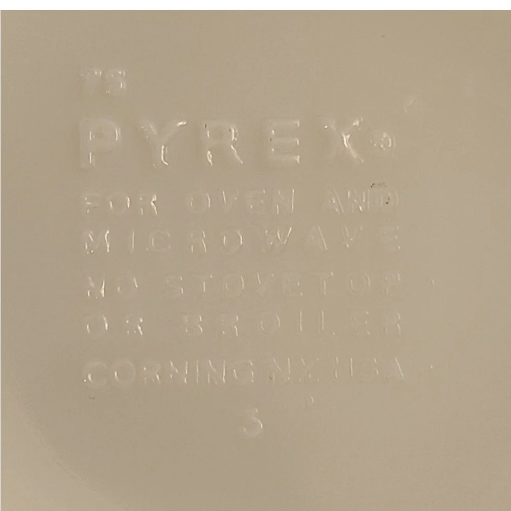 Vintage Pyrex Corning Old Town Blue Onion 5.5